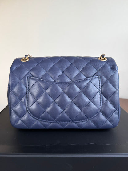 Pre-owned Chanel Rock The Corner Small Navy Leather Flap Bag