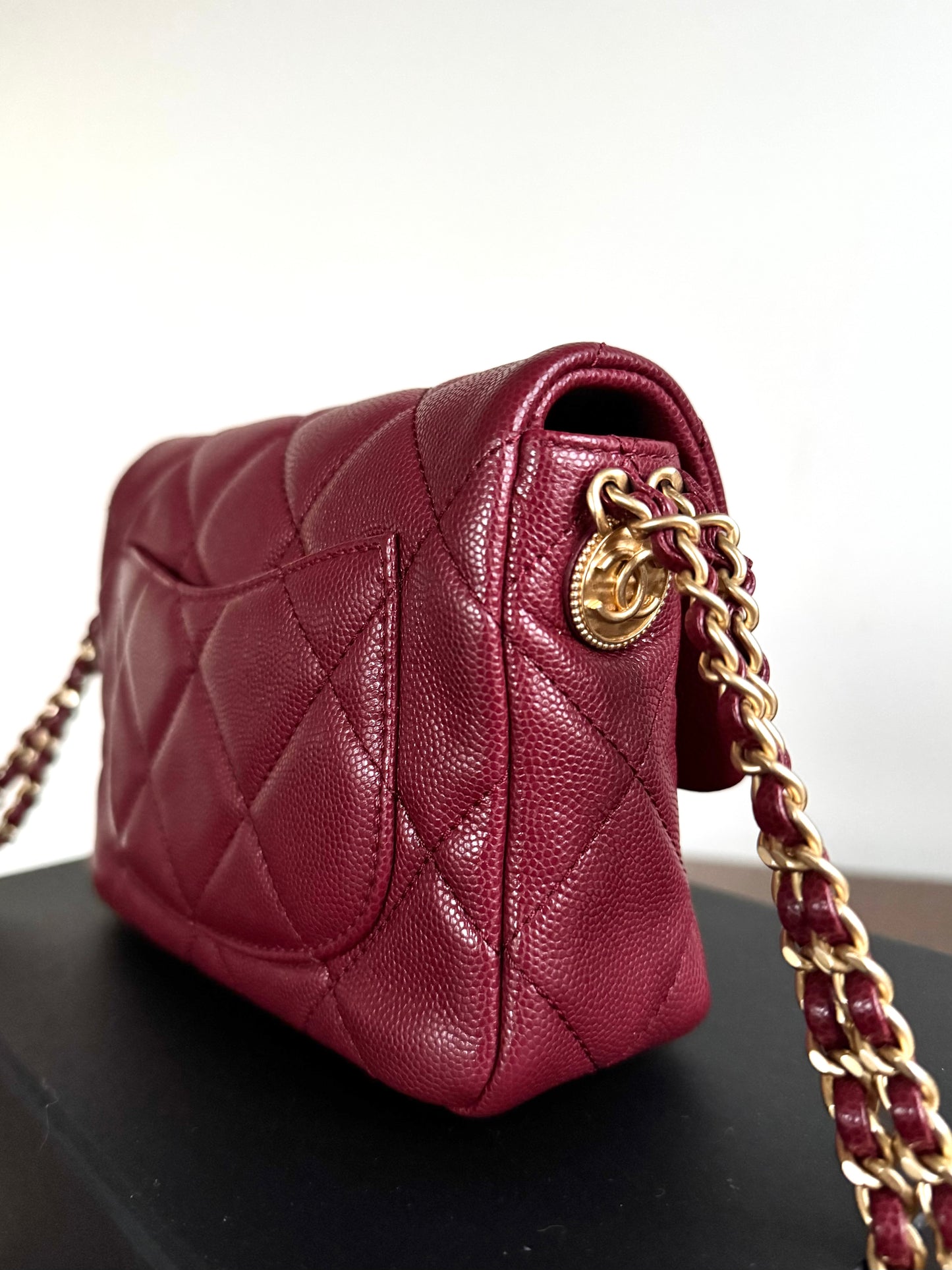 Pre-owned Chanel Twist Your Button Mini Burgundy CaviarFlap Bag