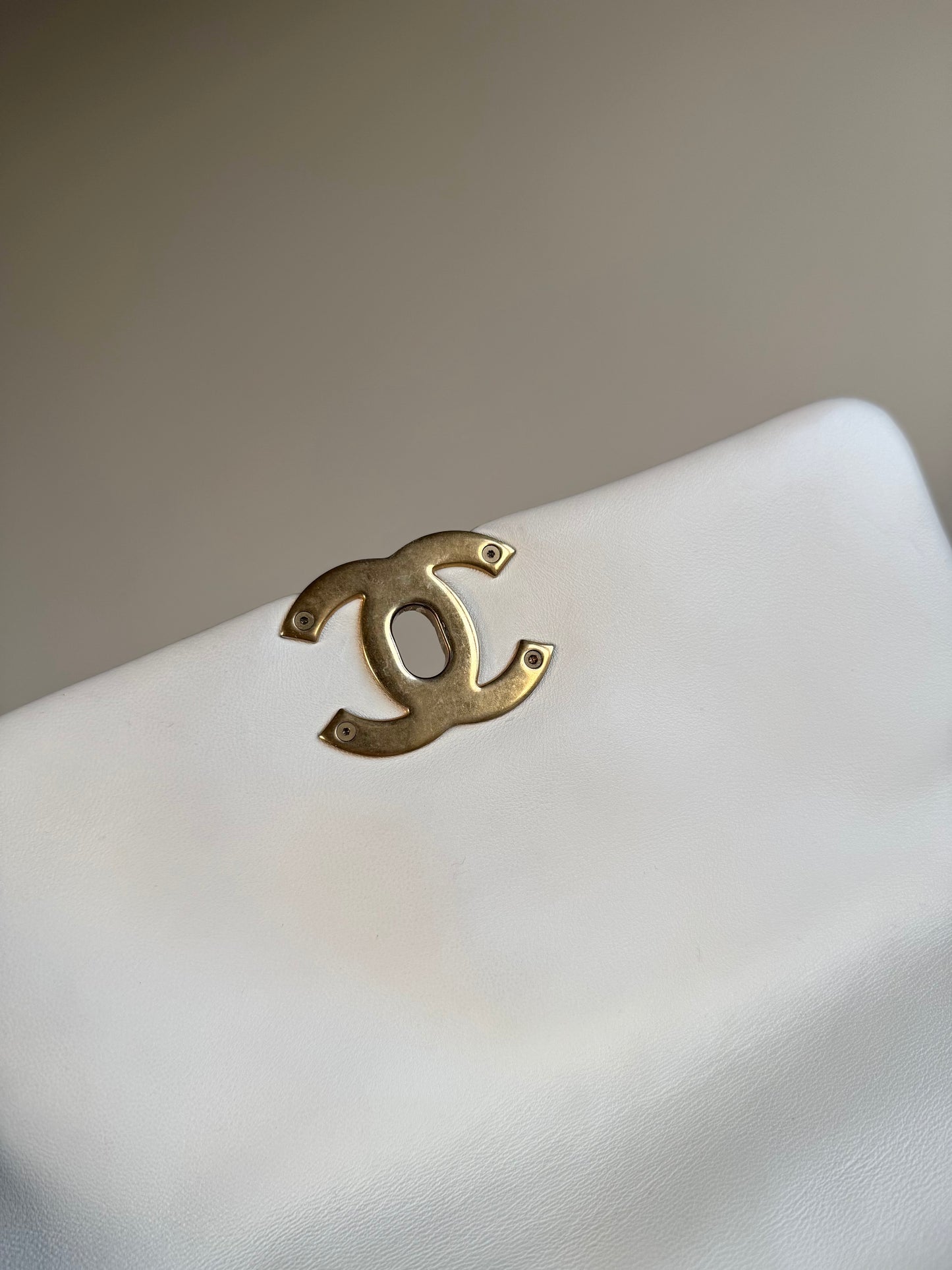 Pre-owned Chanel 19 Small White Lambskin Flap Bag