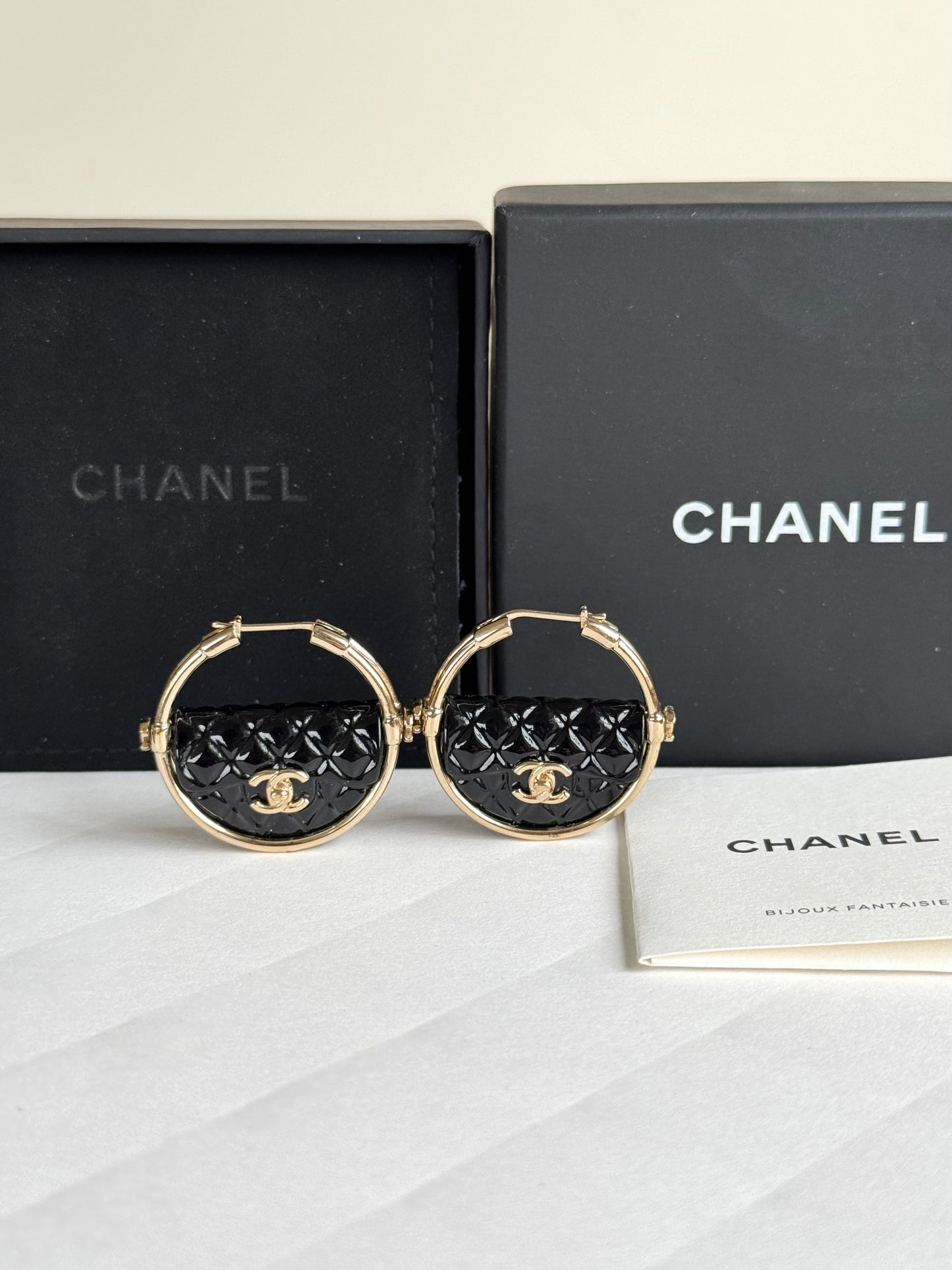 Pre-owned Chanel Resin Quilted Flap Bag Hoop Earrings