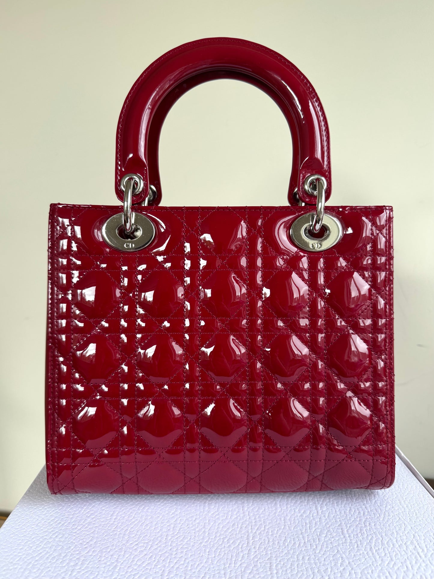 Pre-owned Dior Lady Dior Medium Burgundy Patent Leather Bag