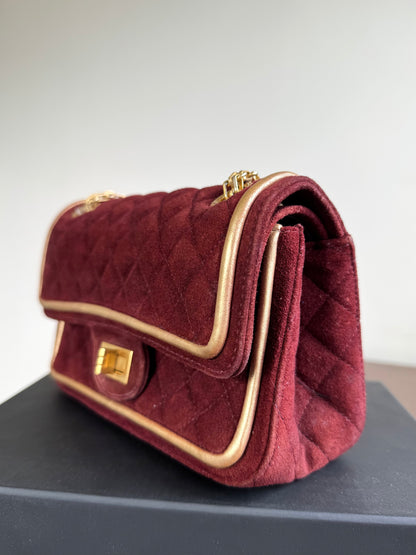 Pre-owned Chanel 2.55 Reissue Small 224 Burgundy Suede Flap Bag