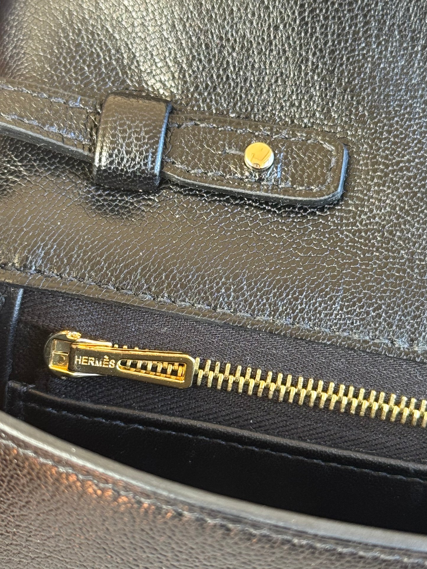 Pre-owned Hermès Cinhetic To Go Black Chèvre Mysore Bag