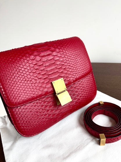 Pre-owned Céline Classic Box Medium Red Python Bag
