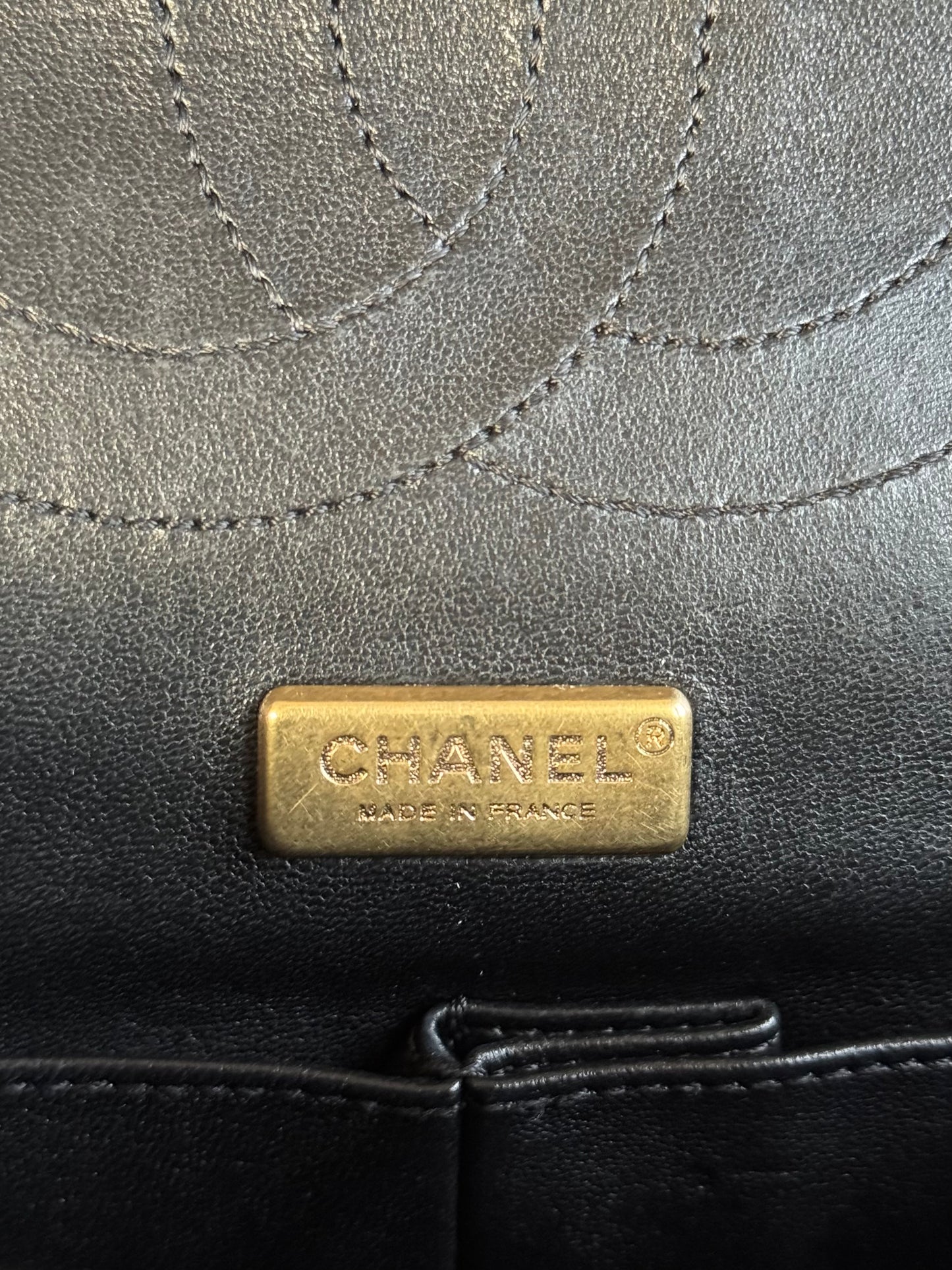 Pre-owned Chanel 2.55 Reissue Large 226 Black Gold Python Flap Bag