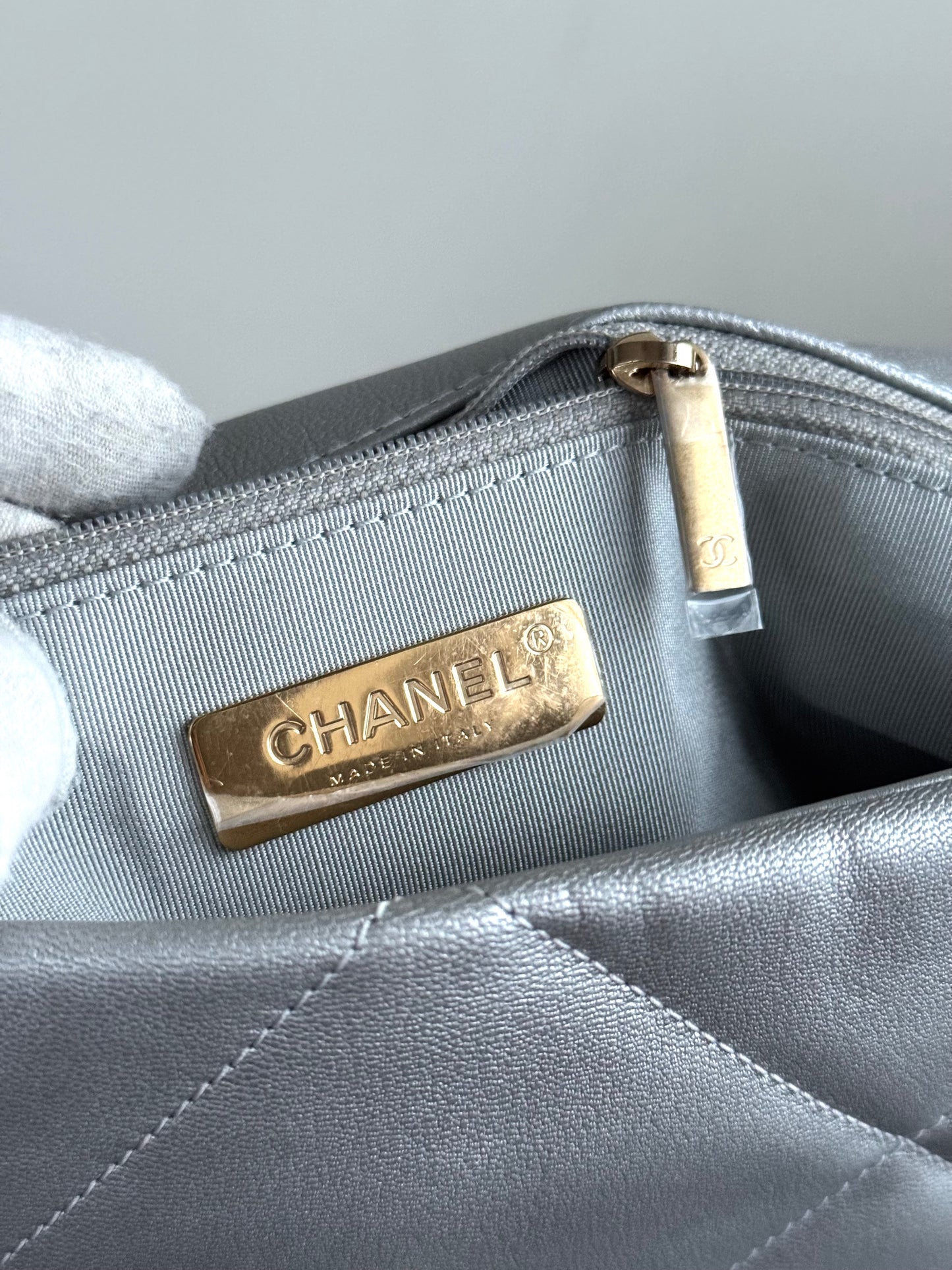 Pre-owned Chanel 19 Large Silver Lambskin Flap Bag