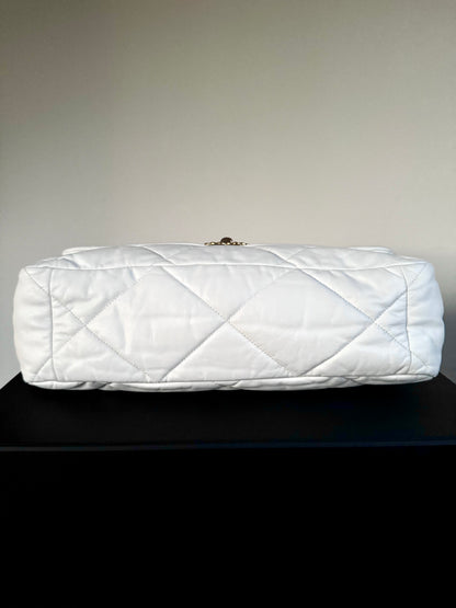 Pre-owned Chanel 19 Maxi White Lambskin Flap Bag