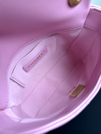 Pre-owned Chanel Matelasse Mini Pink Lambskin Lacquered Chain Flap Bag