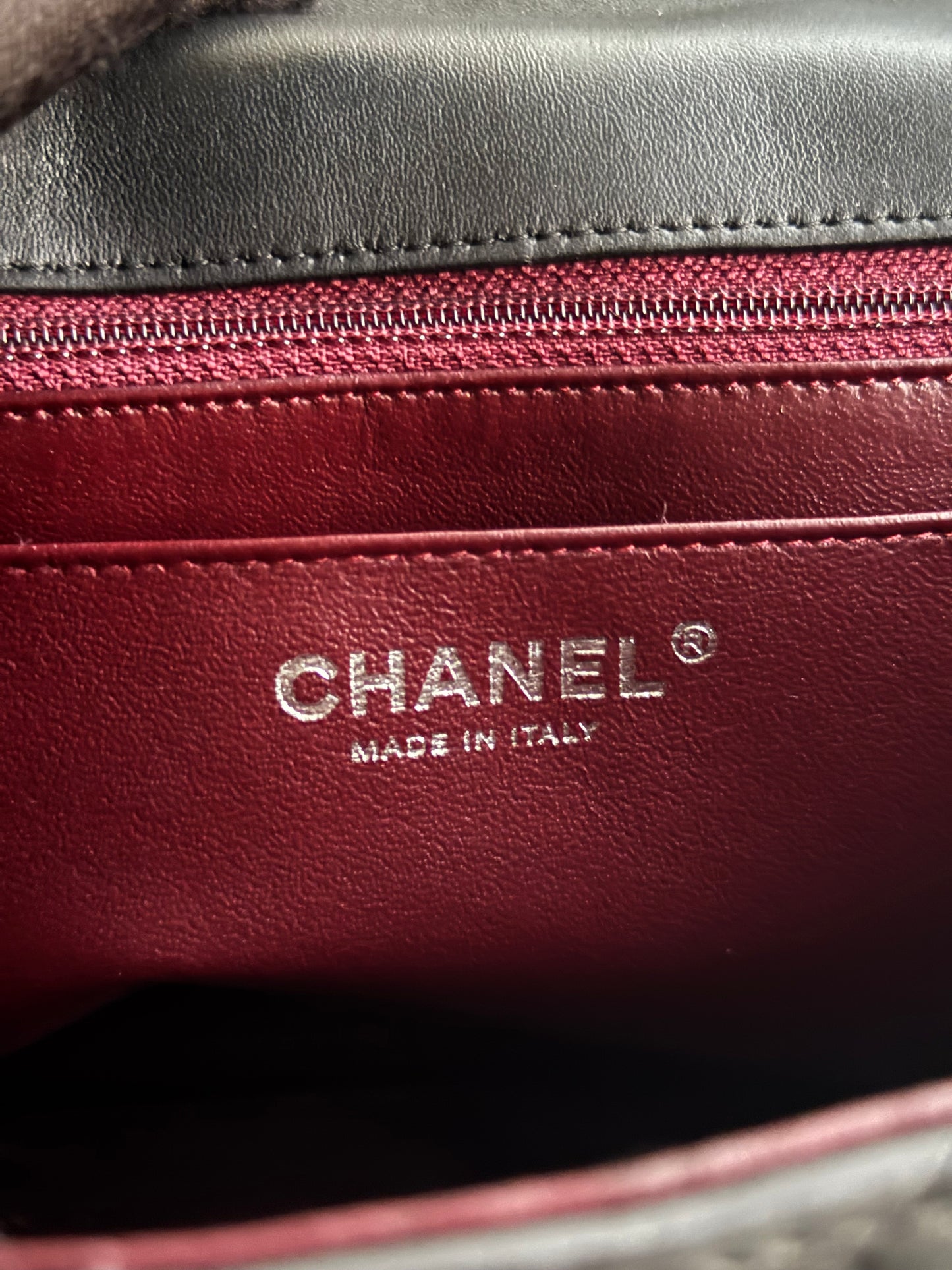 Pre-owned Chanel Timeless Classic Jumbo Black Lambskin Single Flap Bag