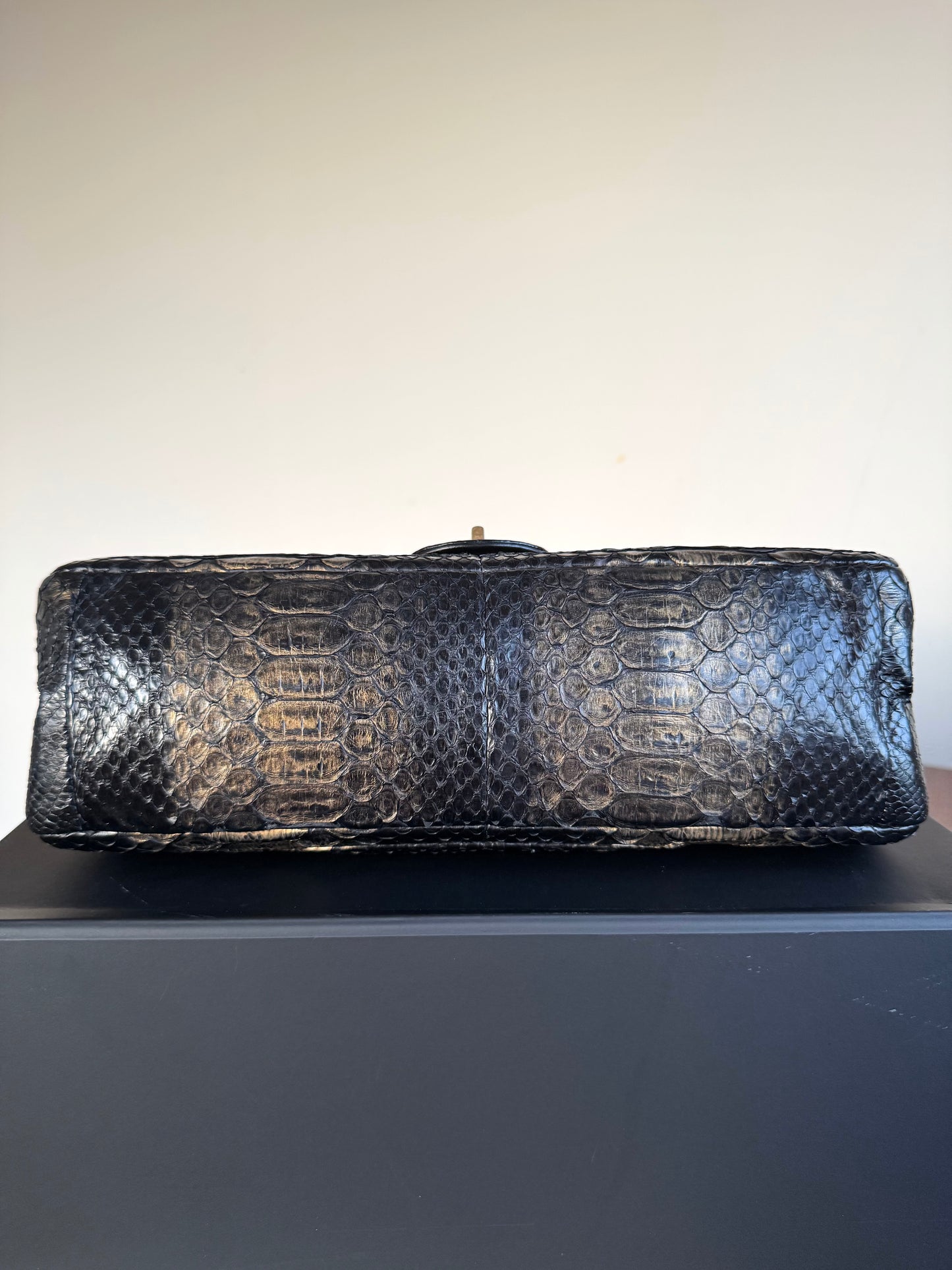 Pre-owned Chanel 2.55 Reissue Large 226 Black Gold Python Flap Bag