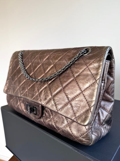 Pre-owned Chanel 2.55 Reissue Maxi 227 Bronze Metallic Calfskin Flap Bag