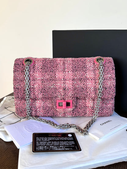 Pre-owned Chanel 2.55 Reissue 225 Medium Pink Tweed Flap Bag