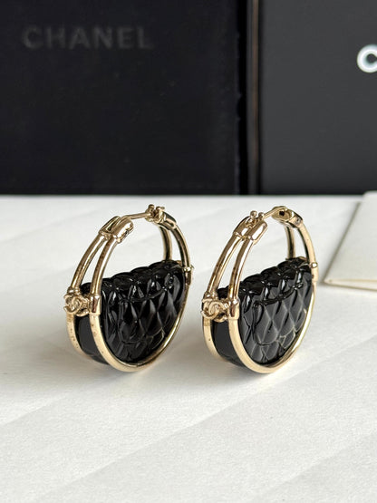 Pre-owned Chanel Resin Quilted Flap Bag Hoop Earrings