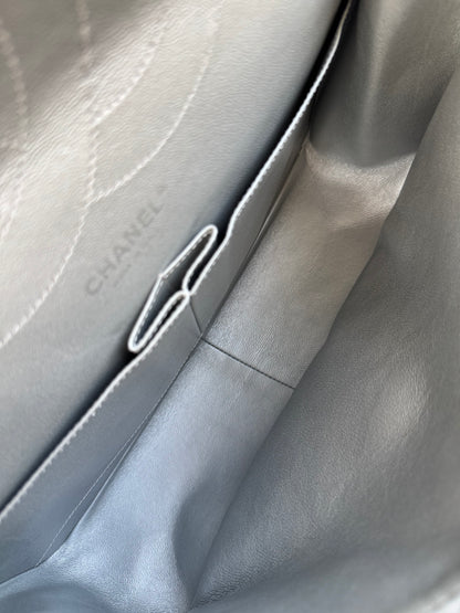 Pre-owned Chanel 2.55 Reissue Maxi 227 Silver Leather Flap Bag