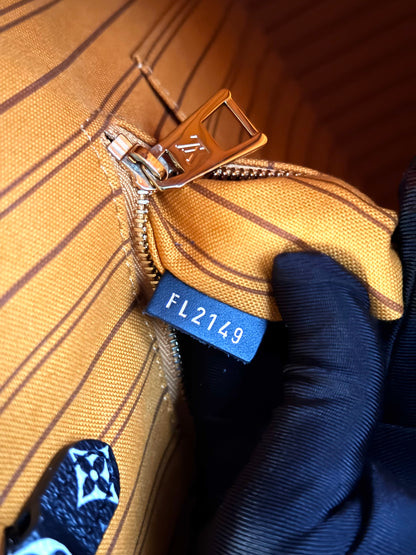Pre-owned Louis Vuitton OnTheGo GM Jungle Monogram Tote Bag Limited Edition