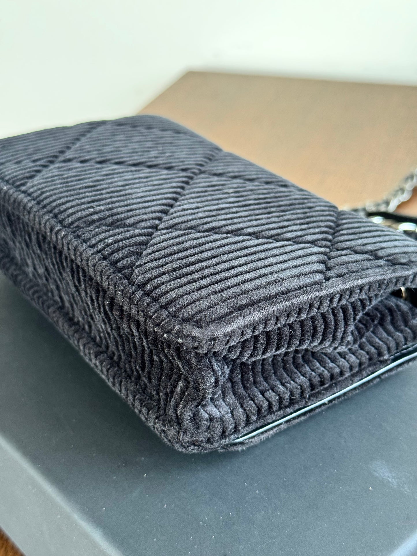 Pre-owned Chanel 19 Wallet On Chain Corduroy Black Bag