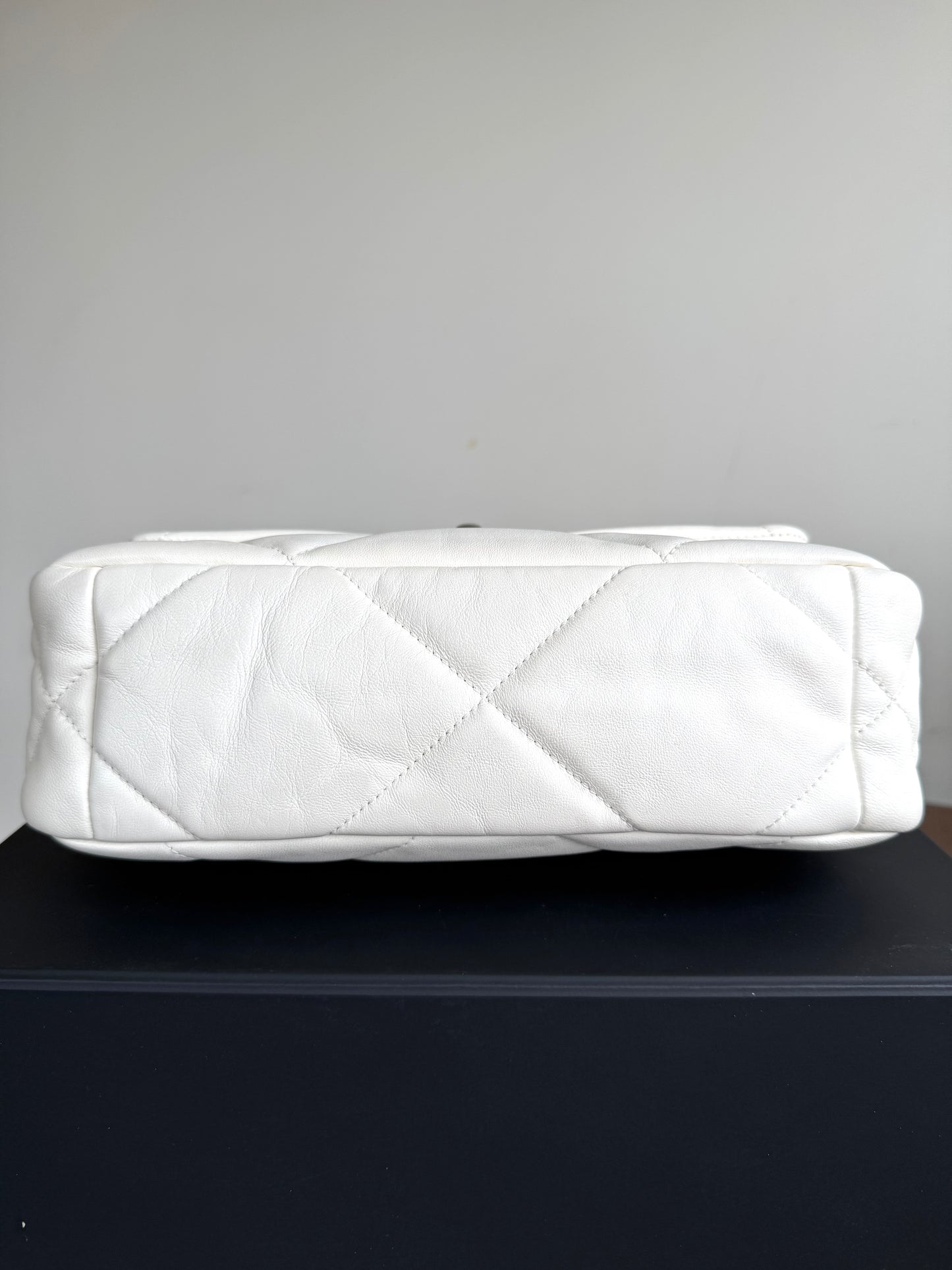 Pre-owned Chanel 19 Small Creamy White Lambskin Flap Bag