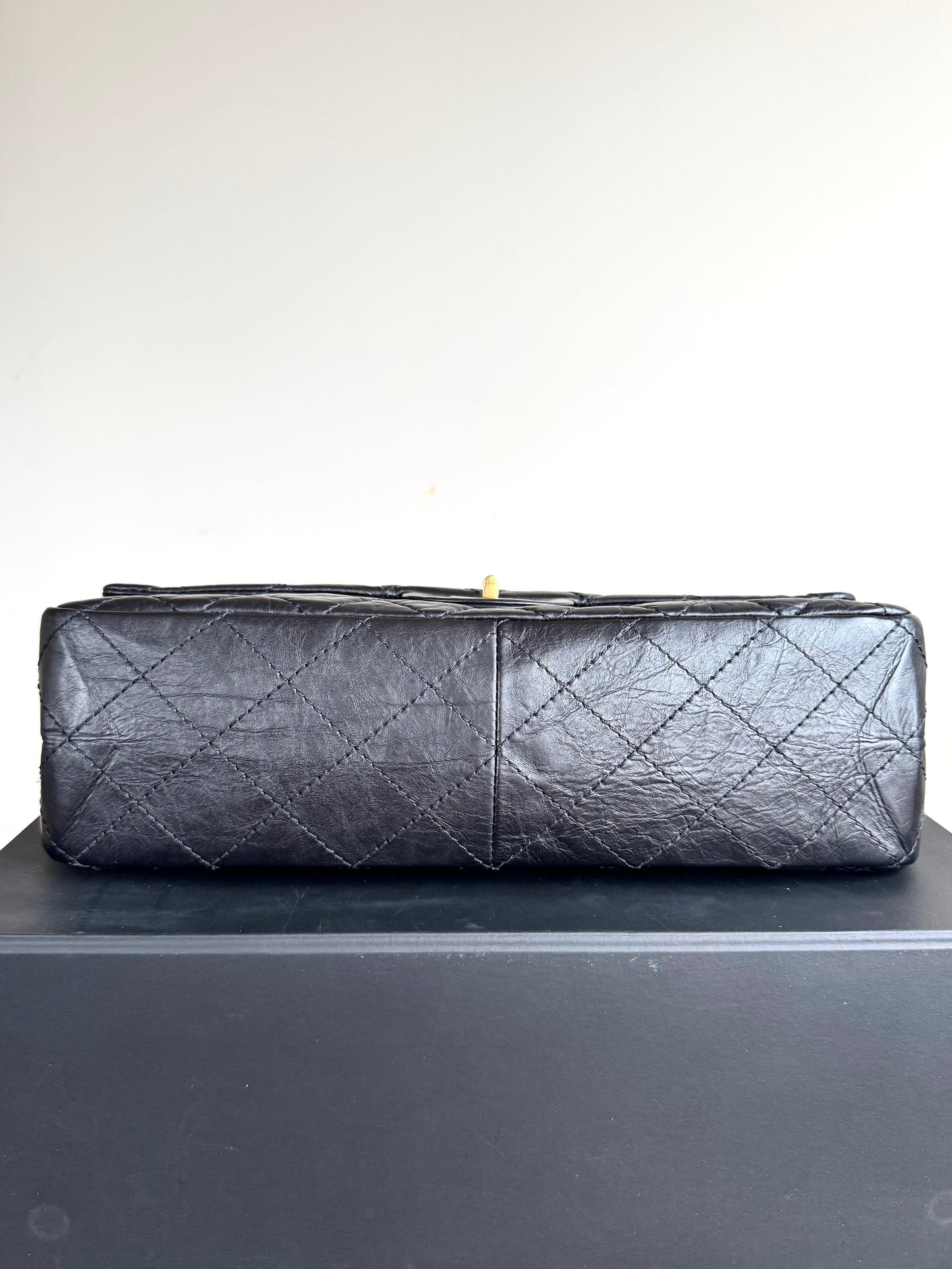 Pre-owned Chanel 2.55 Reissue Maxi 227 Black Calfskin Flap Bag