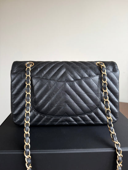 Pre-owned Chanel Timeless Classic Medium V-stitch Black Calfskin Flap Bag