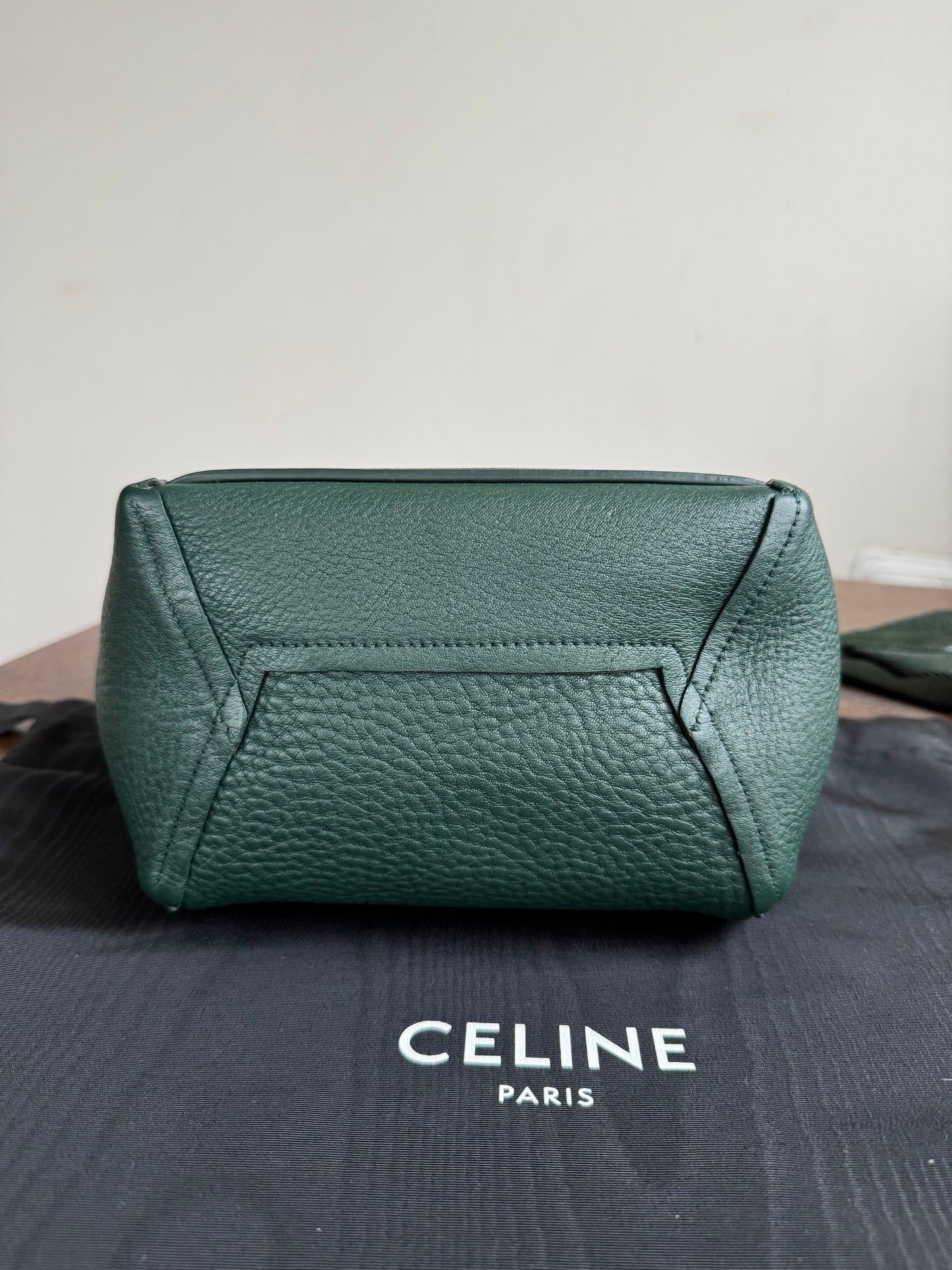 Pre-owned Céline Seau Sangle Small Dark Green Leather Tote Bag