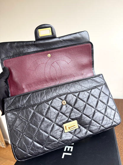 Pre-owned Chanel 2.55 Reissue Maxi 227 Black Calfskin Flap Bag