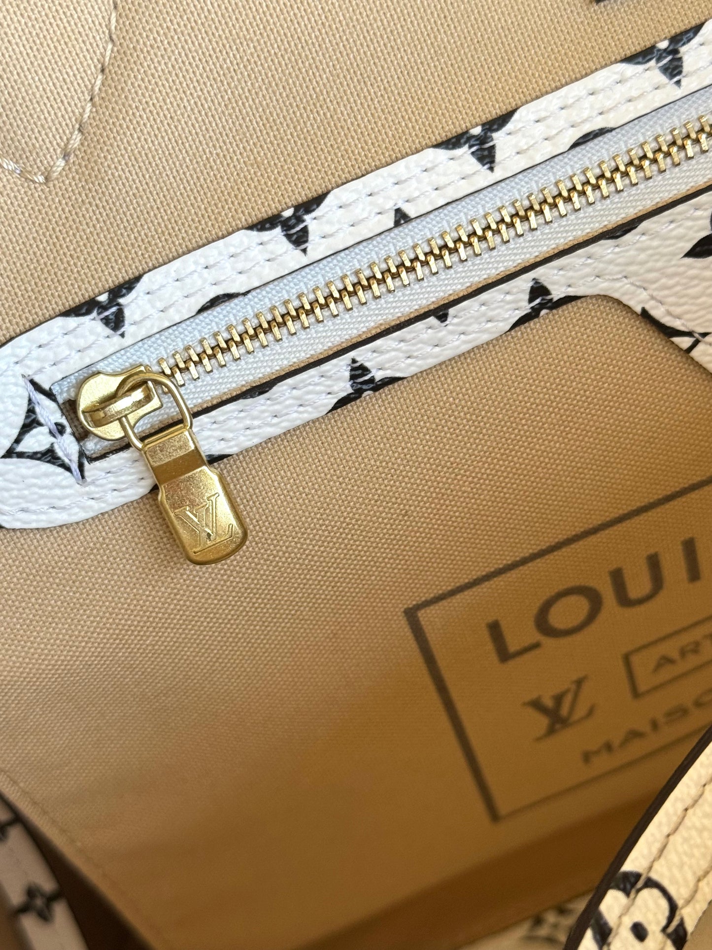Pre-owned Louis Vuitton Neverfull MM Monogram Giant Kaki Tote Bag