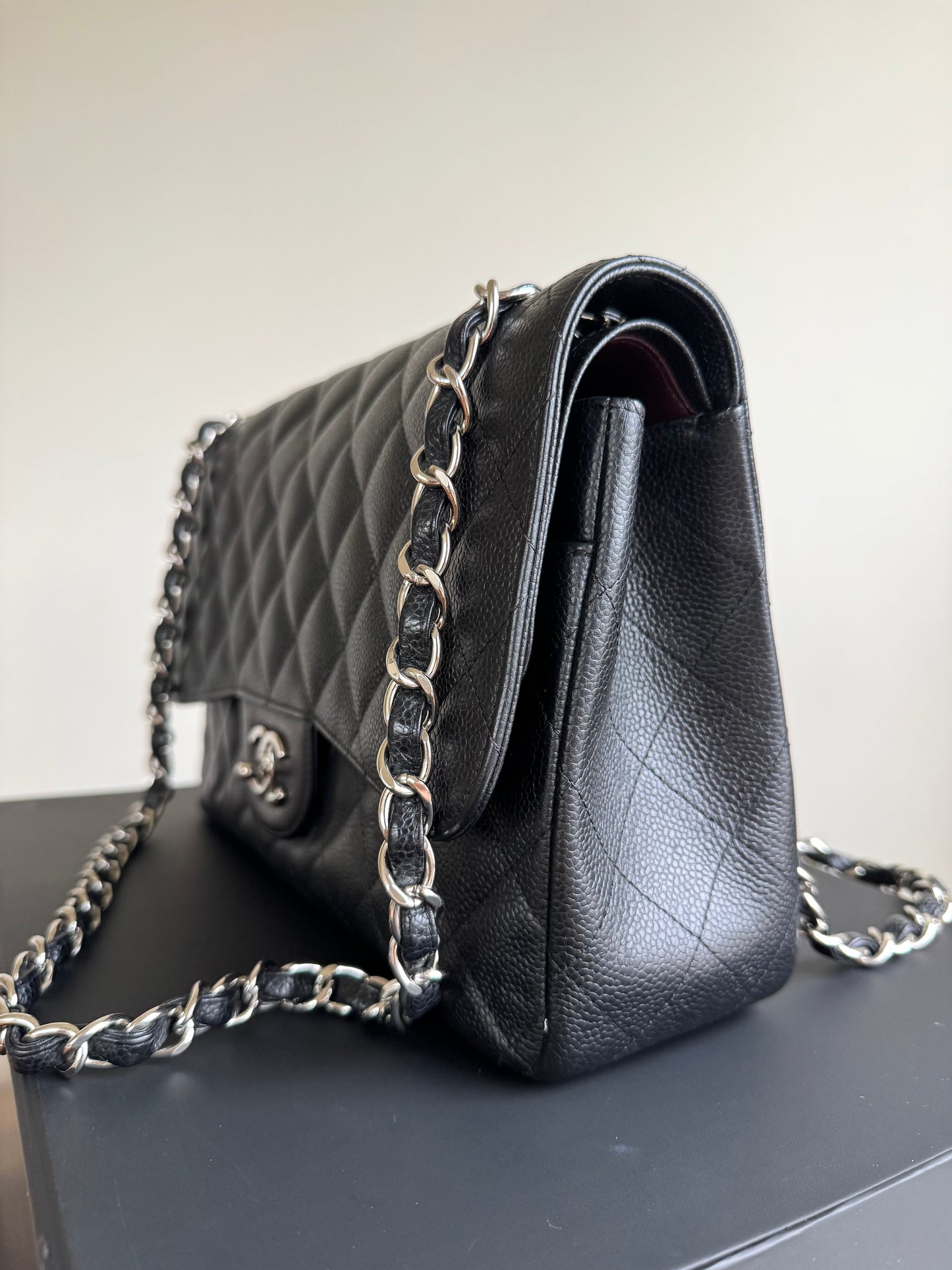 Pre-owned Chanel Timeless Classic Jumbo Black Caviar Flap Bag