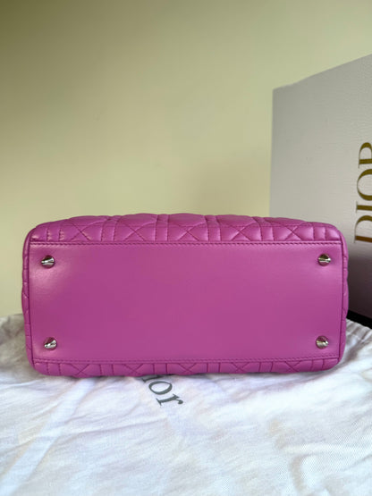 Pre-owned Dior Lady Dior Medium Pink Lambskin Bag