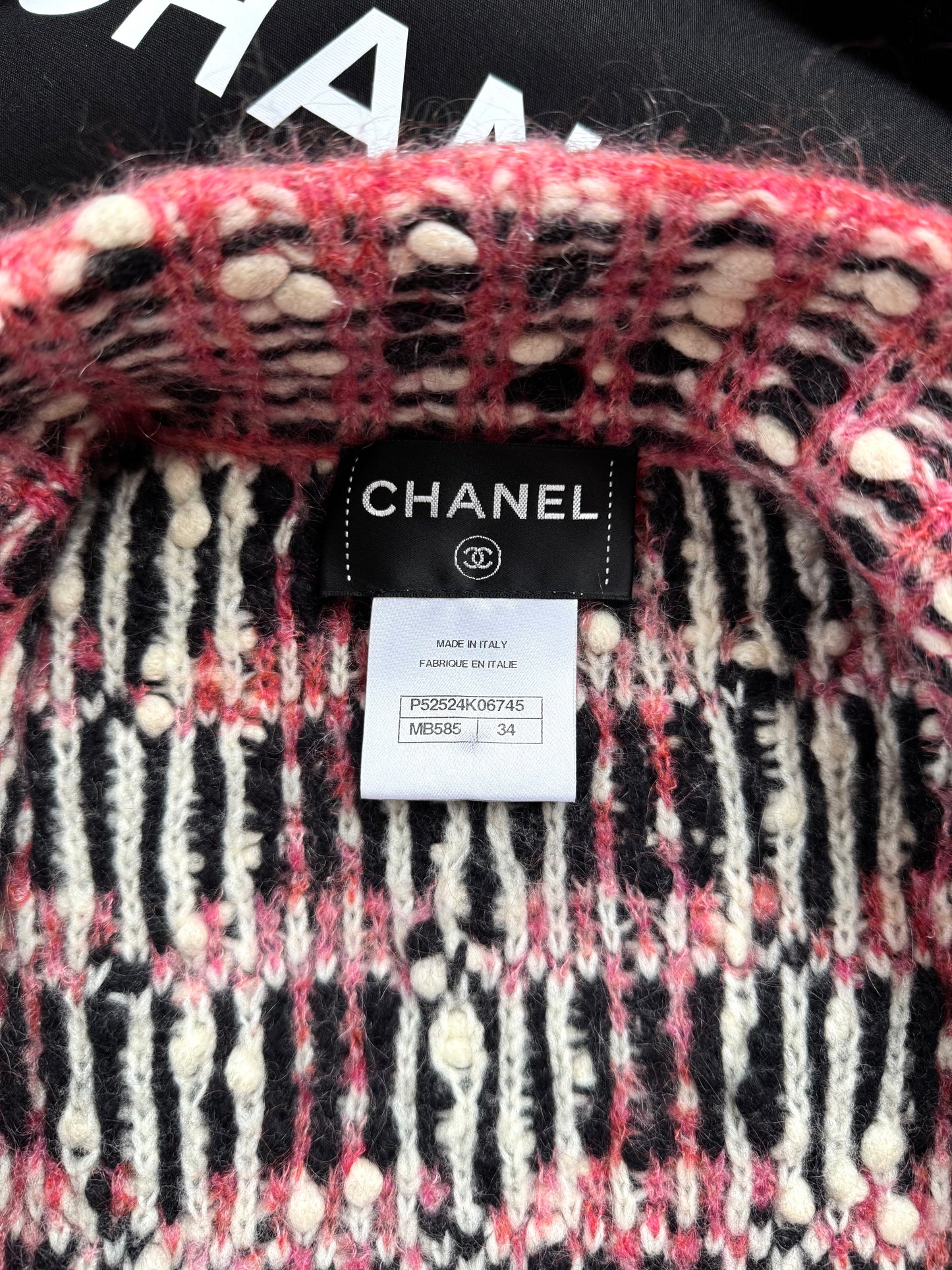 Pre-owned Chanel Paris-Salzburg Black Pink Wool Coat