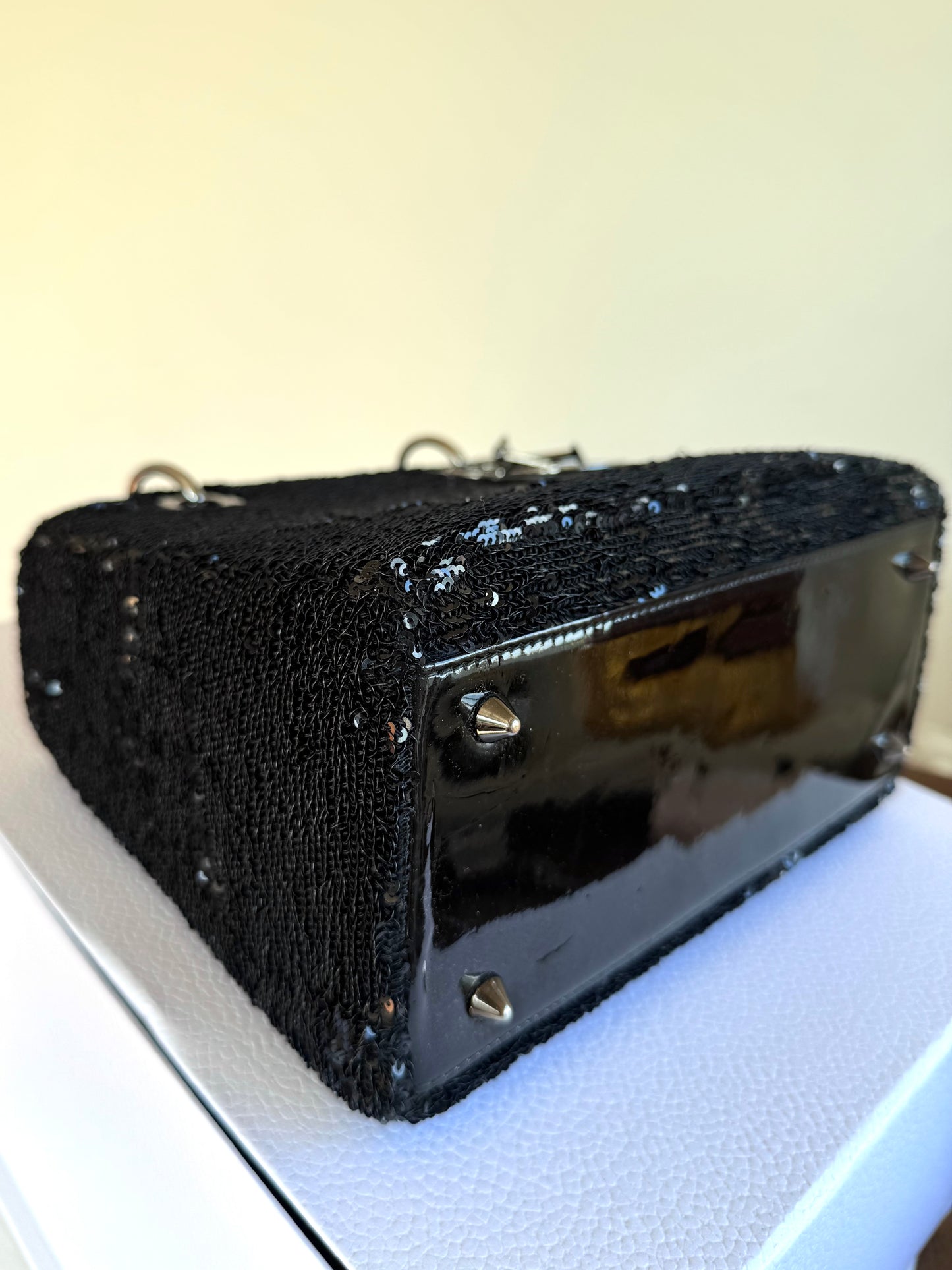 Pre-owned Dior Lady Dior Medium Black Sequin Patent Leather Bag