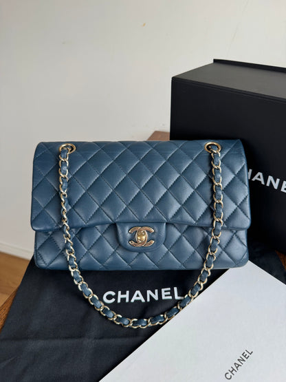 Pre-owned Chanel Timeless Classic Medium Marine Blue Lambskin Flap Bag