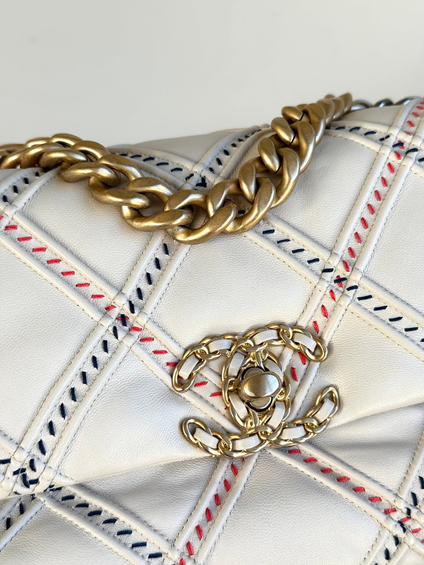 Pre-owned Chanel 19 Small Stitch Beige Lambskin Flap Bag Limited Edition