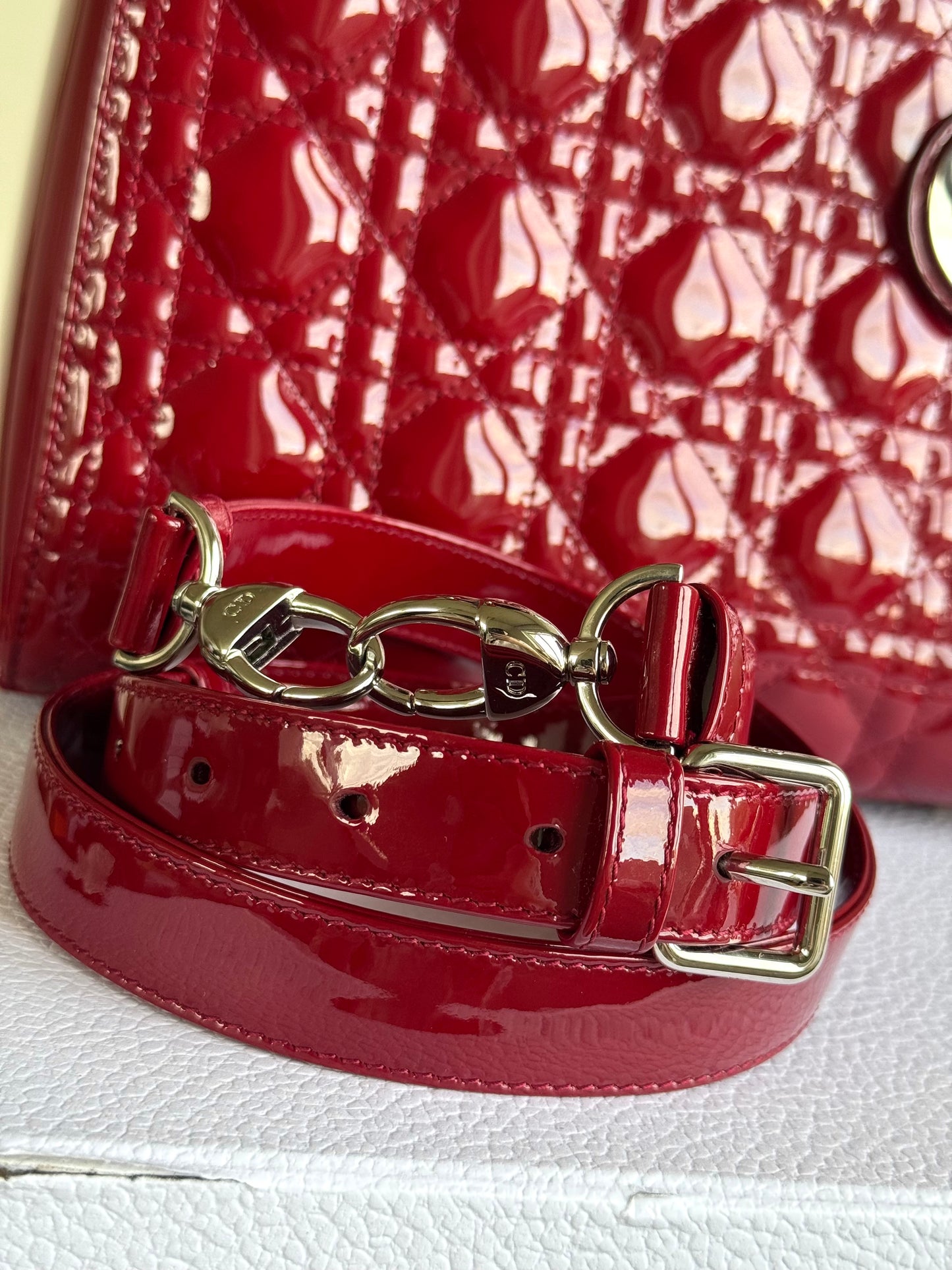 Pre-owned Dior Lady Dior Medium Burgundy Patent Leather Bag