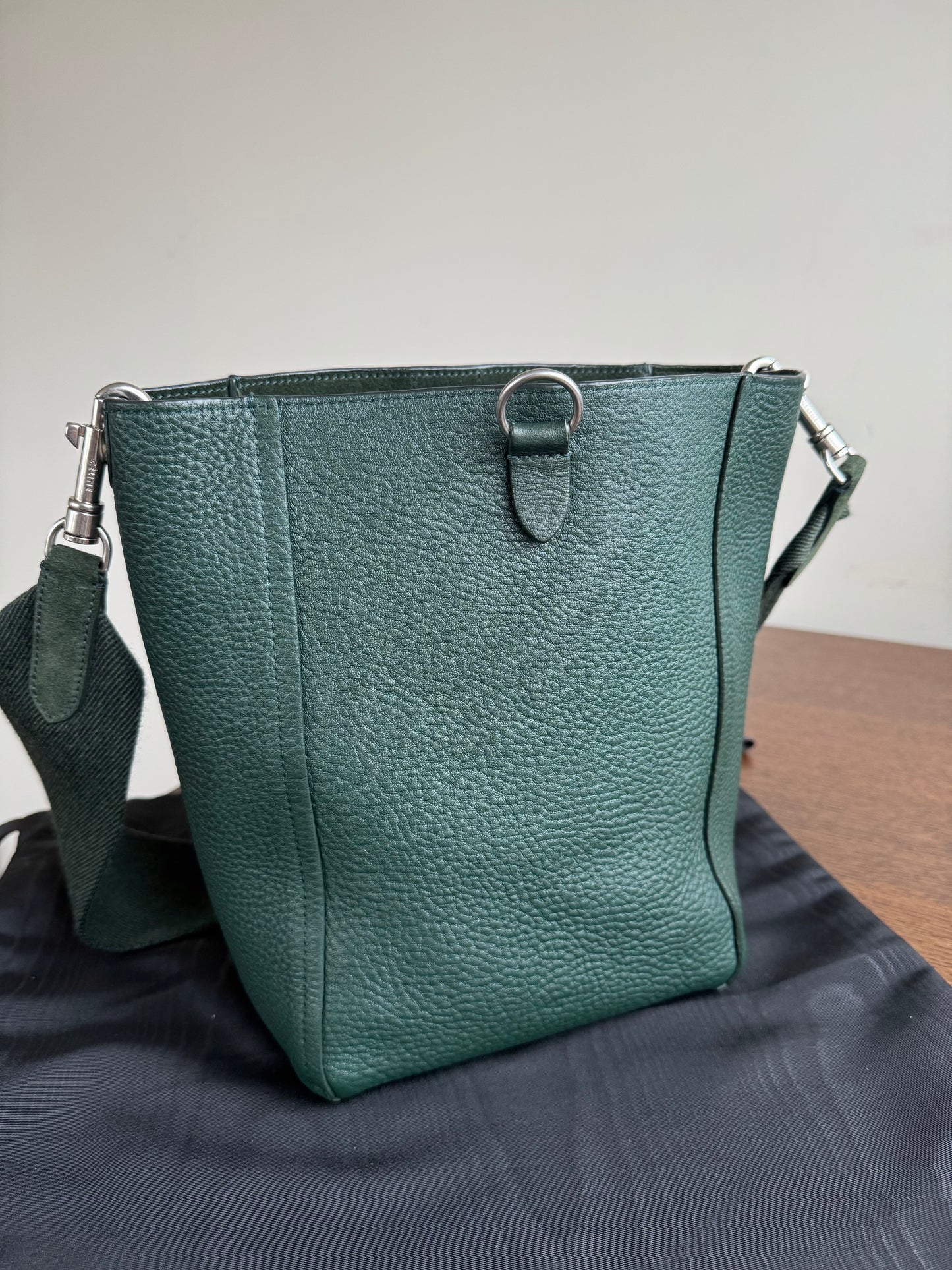 Pre-owned Céline Seau Sangle Small Dark Green Leather Tote Bag