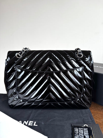 Pre-owned Chanel Classic Jumbo Black Patent Leather Flap Bag