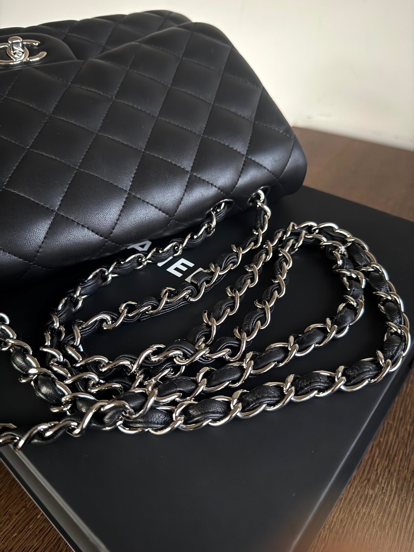 Pre-owned Chanel Timeless Classic Jumbo Black Lambskin Single Flap Bag