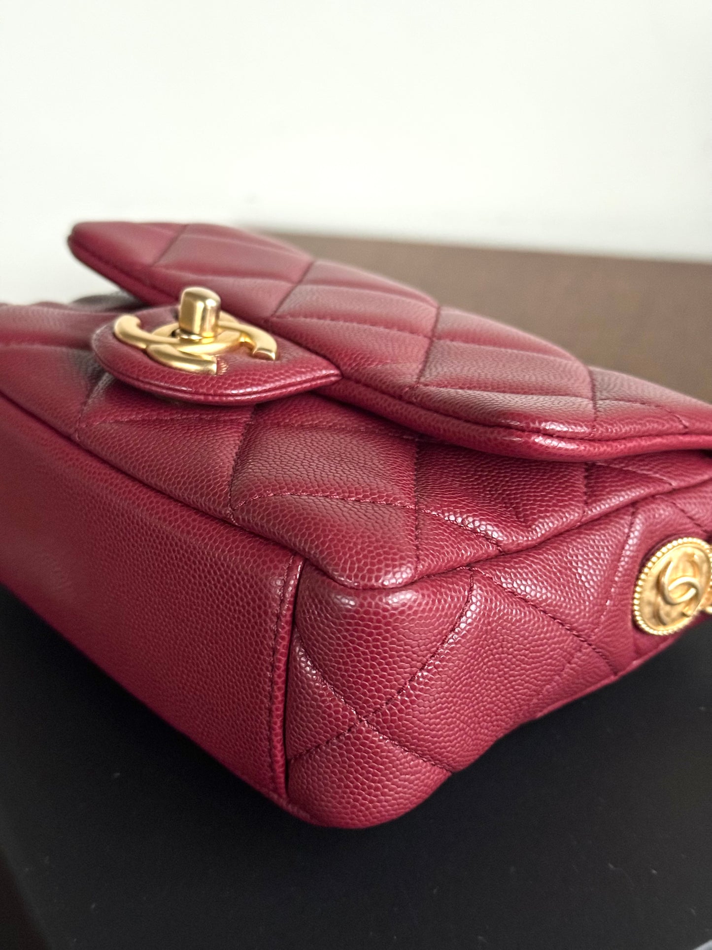 Pre-owned Chanel Twist Your Button Mini Burgundy CaviarFlap Bag