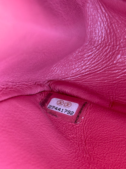 Pre-owned Chanel 2.55 Reissue 225 Medium Pink Tweed Flap Bag