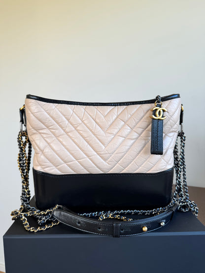 Pre-owned Chanel Gabrielle Medium V-Stitch Beige Black Leather Hobo Bag
