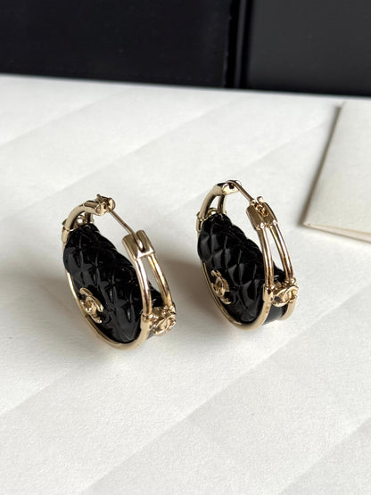 Pre-owned Chanel Resin Quilted Flap Bag Hoop Earrings