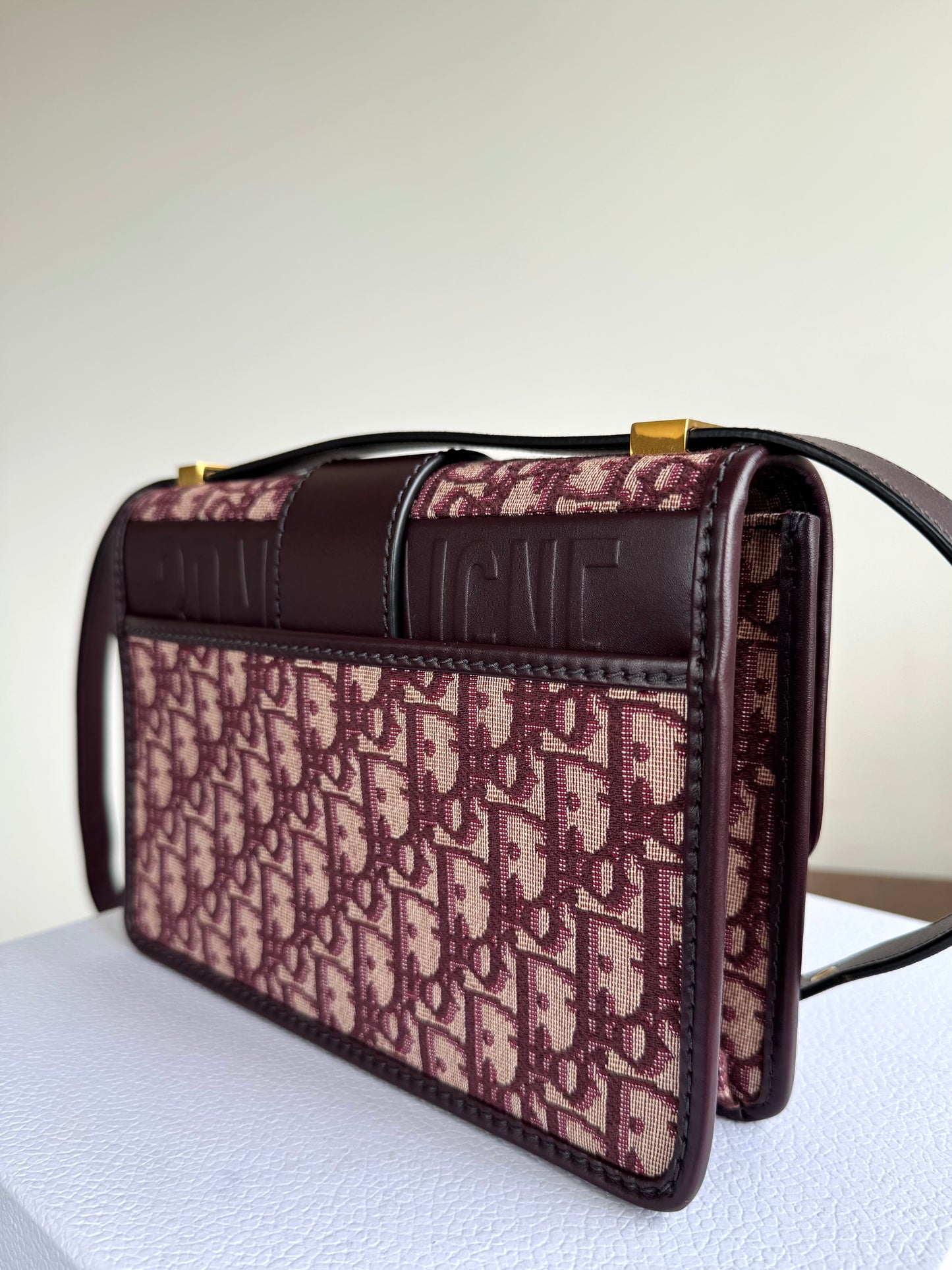 Pre-owned Dior 30 Montaigne Medium Burgundy Canvas Leather Bag
