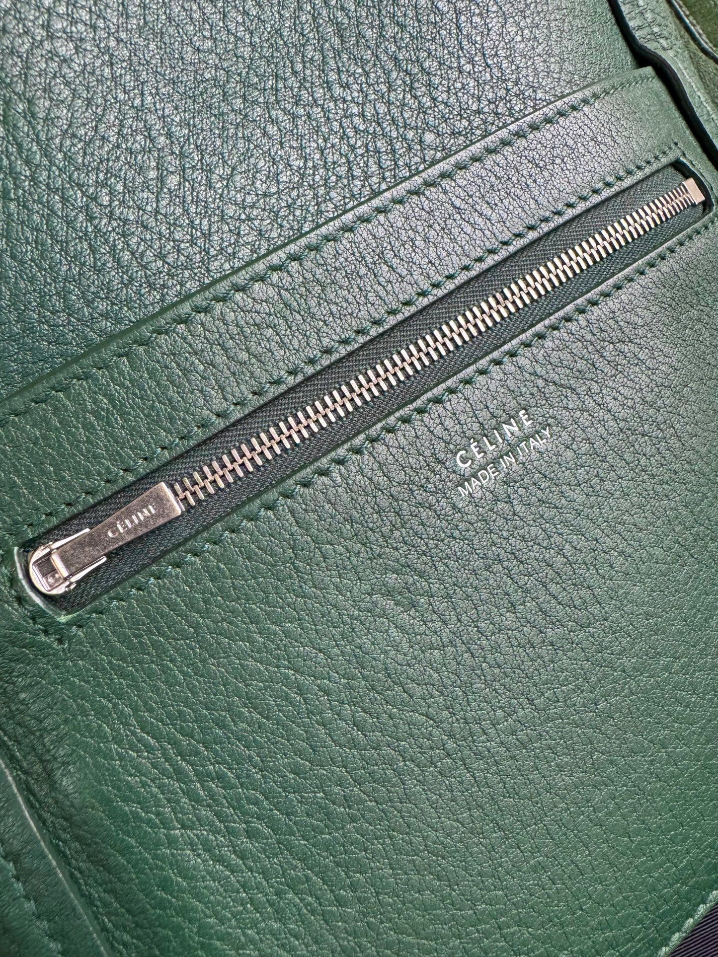 Pre-owned Céline Seau Sangle Small Dark Green Leather Tote Bag