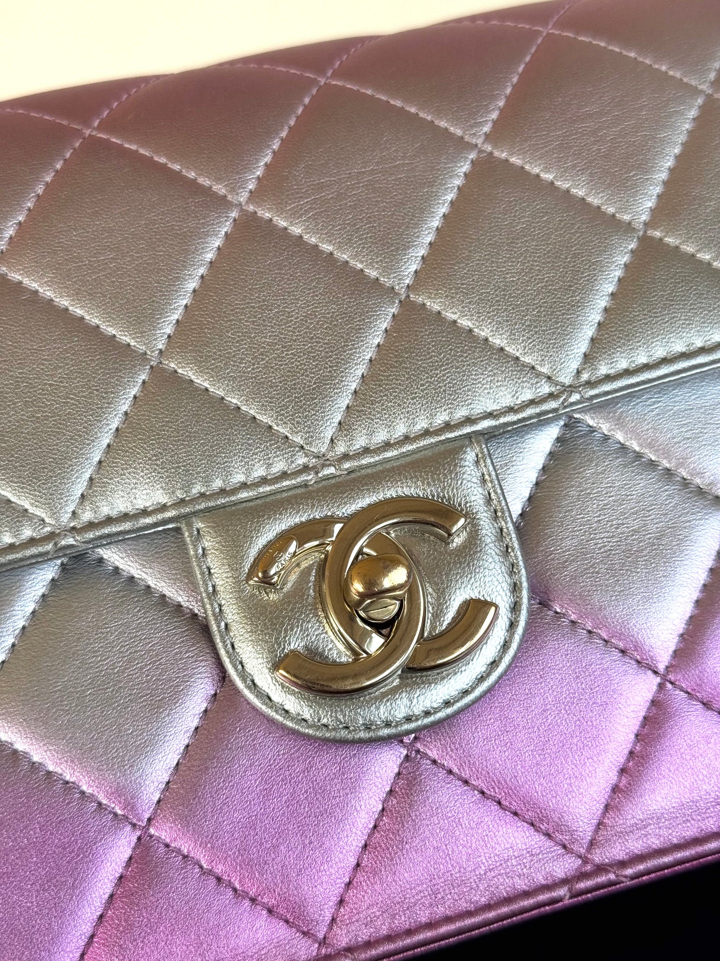 Pre-owned Chanel Like A Wallet Metallic Silver Pink Lambskin Flap Bag
