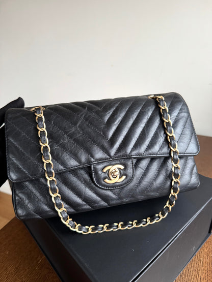 Pre-owned Chanel Timeless Classic Medium V-stitch Black Calfskin Flap Bag