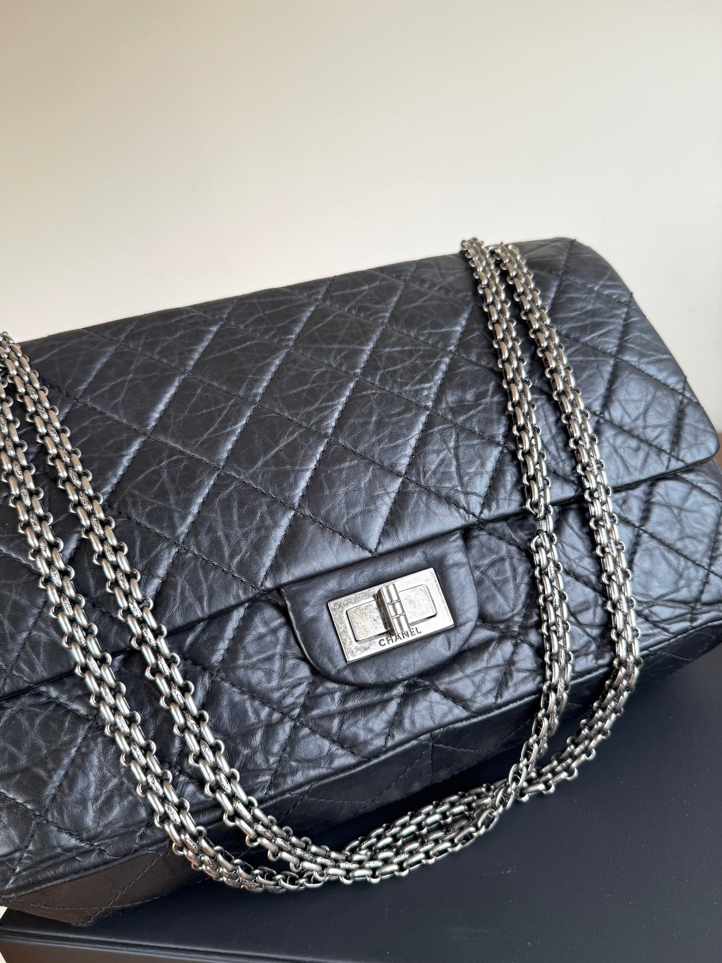 Pre-owned Chanel 2.55 Reissue Maxi 227 Black Calfskin Flap Bag