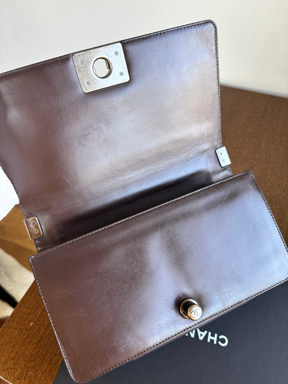 Pre-owned Chanel Boy Medium Brown Black Leather Flap Bag