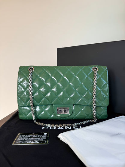 Pre-owned Chanel 2.55 Reissue Maxi 227 Dark Green Patent Leather Flap Bag