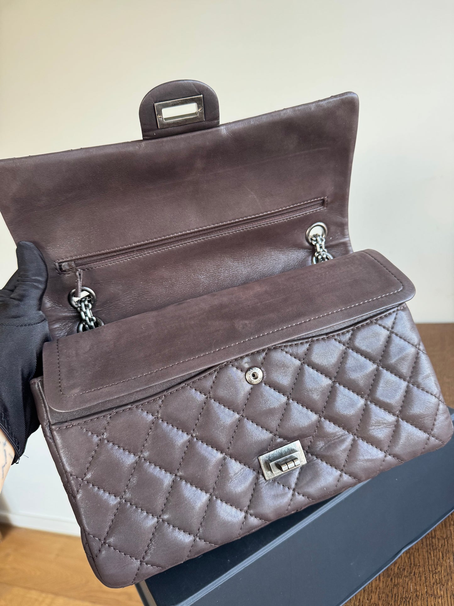 Pre-owned Chanel 2.55 Reissue Large 226 Chocolate Iridescent Leather Flap Bag