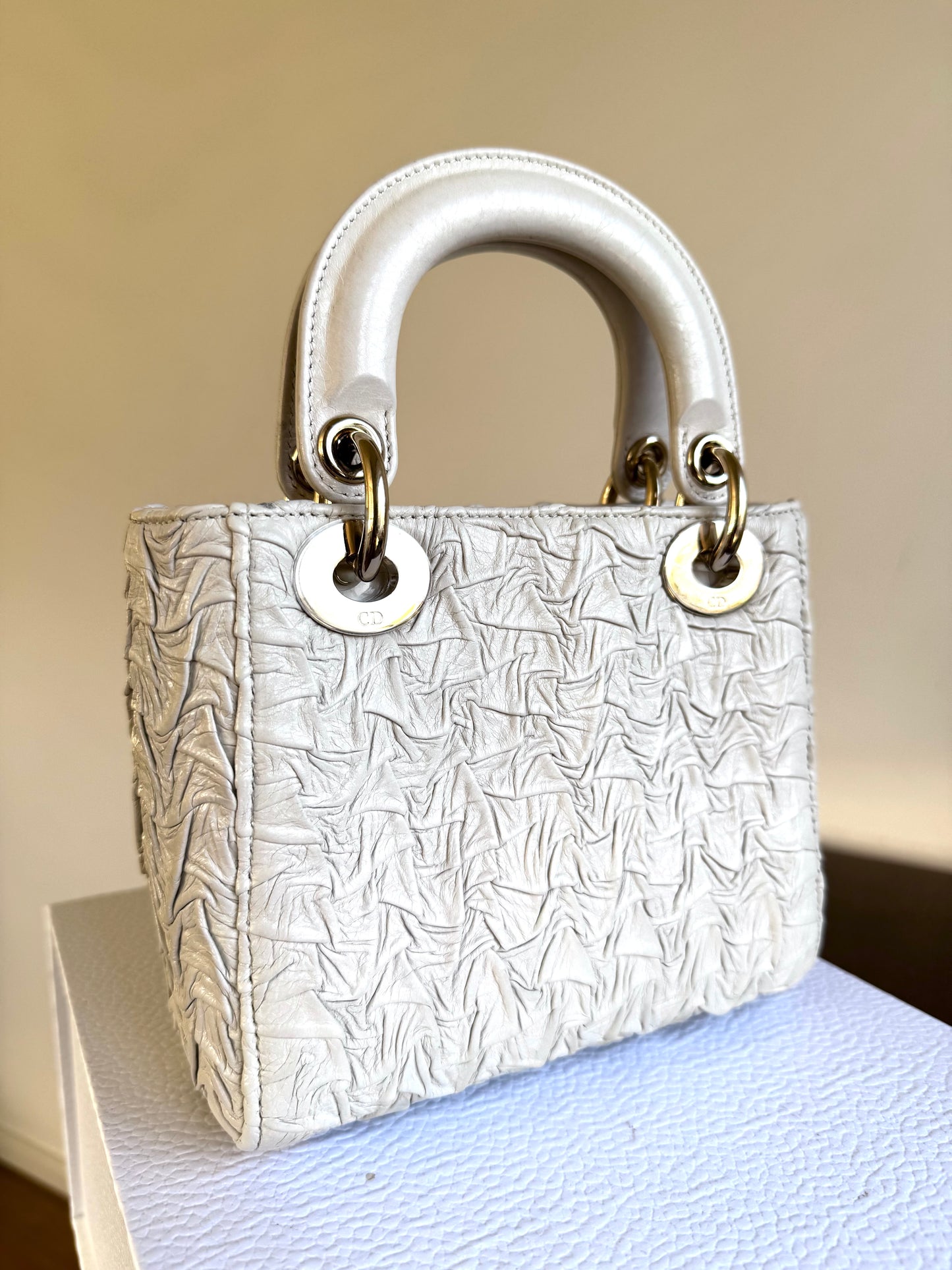 Pre-owned Dior Lady Dior Mini Off-White Eggshell Wrinkled Leather Bag