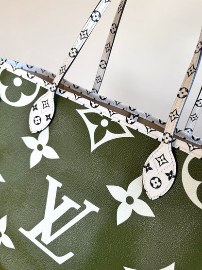 Pre-owned Louis Vuitton Neverfull MM Monogram Giant Kaki Tote Bag